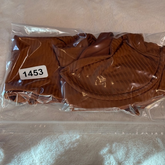 New! Vitamin A Demi Top Midori Bikini Bottom in Chai Brown 31453 - Picture 10 of 10